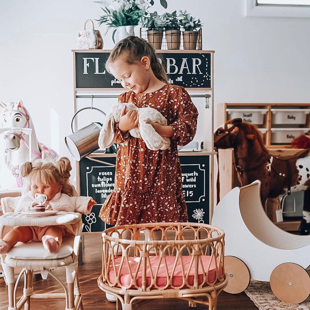 Deze kinderkeuken stickers veranderen je speelhoek in een levendige Flower Bar. Stimuleer creativiteit en montessori-waardig spel met deze set!